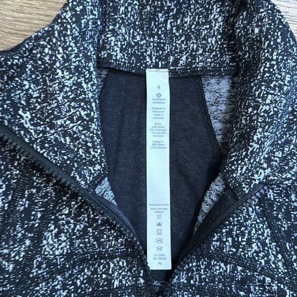 Lululemon Define Jacket, Size 4, Black & White Speckled - Picture 2 of 4